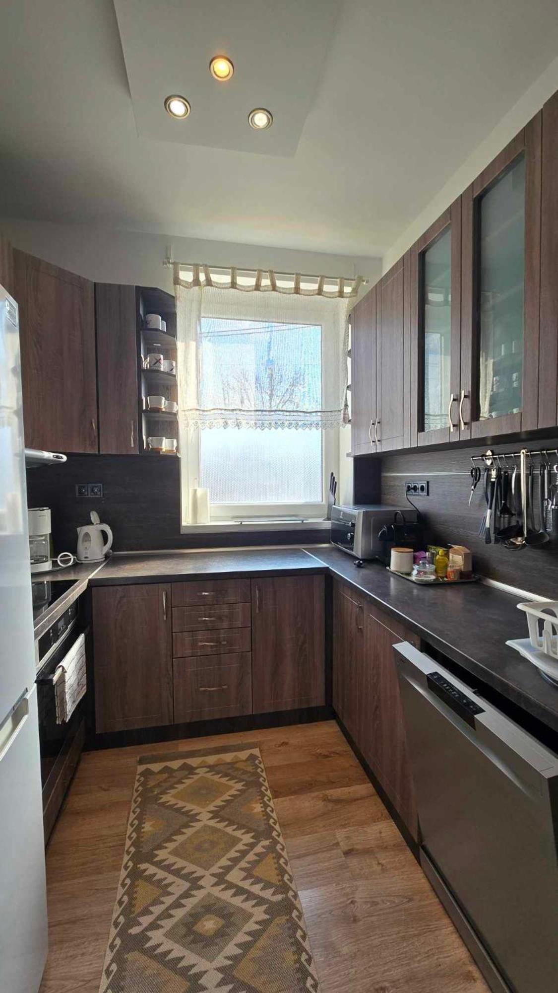 Aqua Apartman Tiszaújváros Eksteriør billede